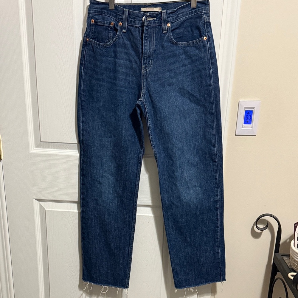 25.  LEVIS | LOW PRO STRAIGHT JEANS